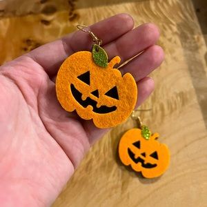 2 for 12 Jewelry!! Felt Halloween Pumpkin Earrings NWT